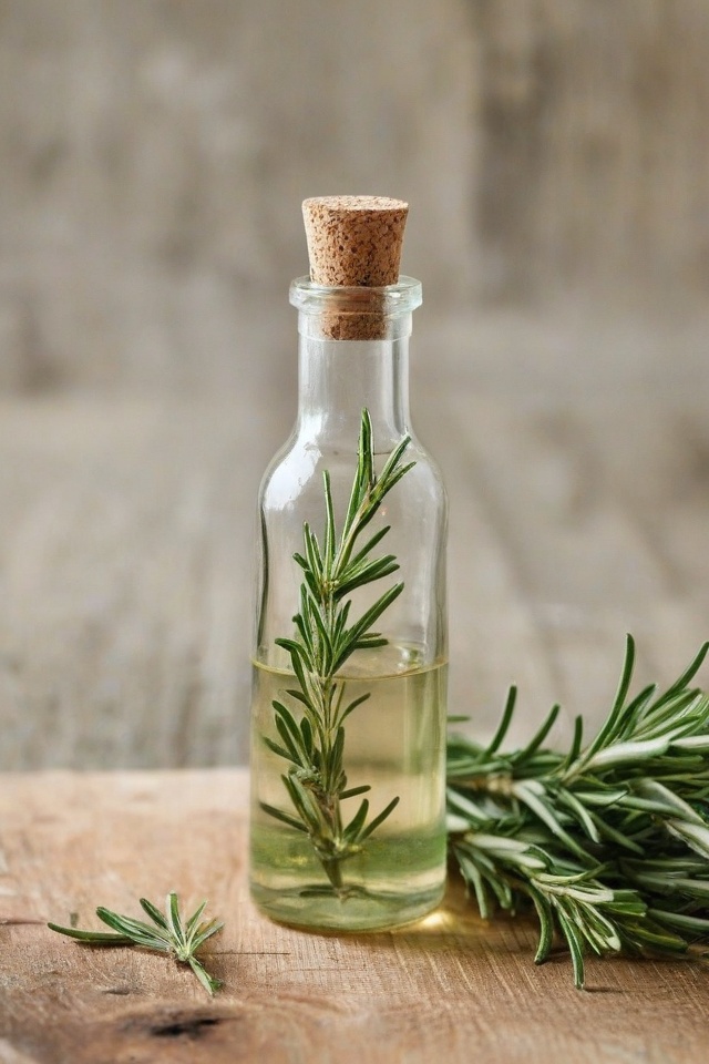 Rosemary Essential Oil