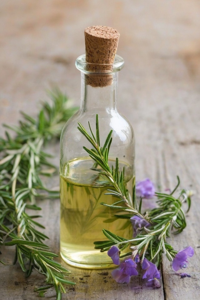 Rosemary Oil