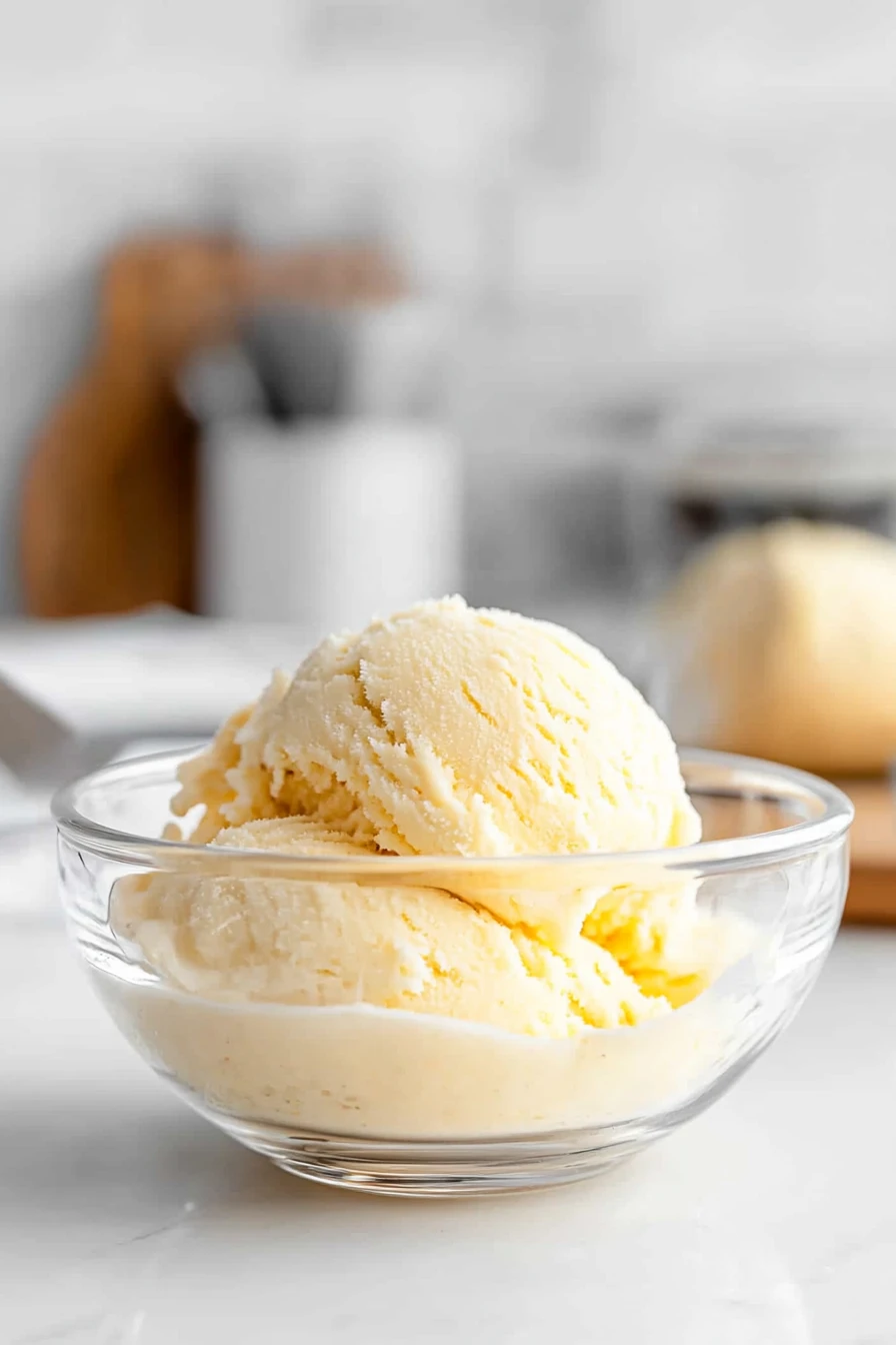 Velvety Egg Yolk Vanilla Ice Cream
