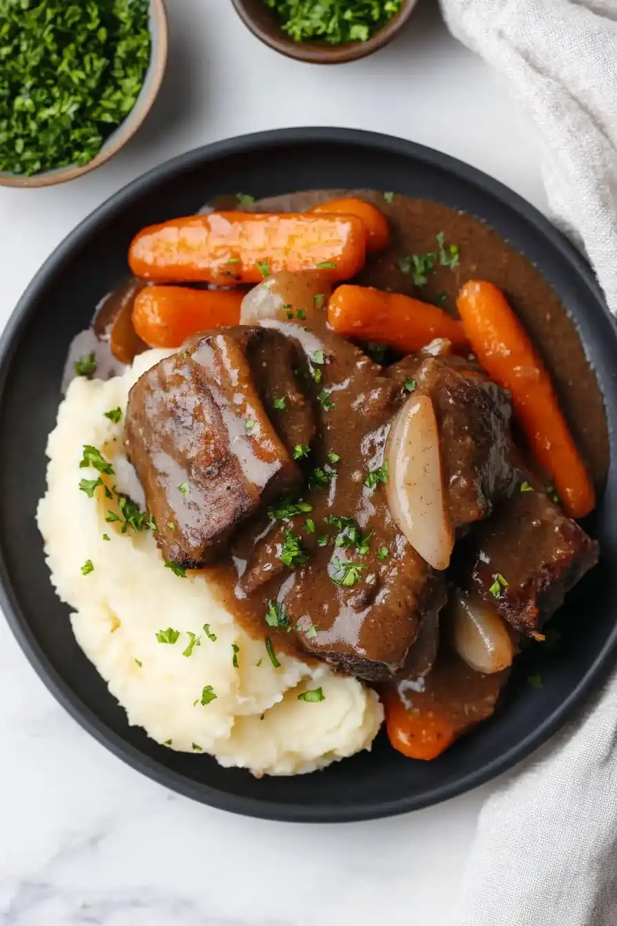 Juicy Slow Cooker Short Ribs