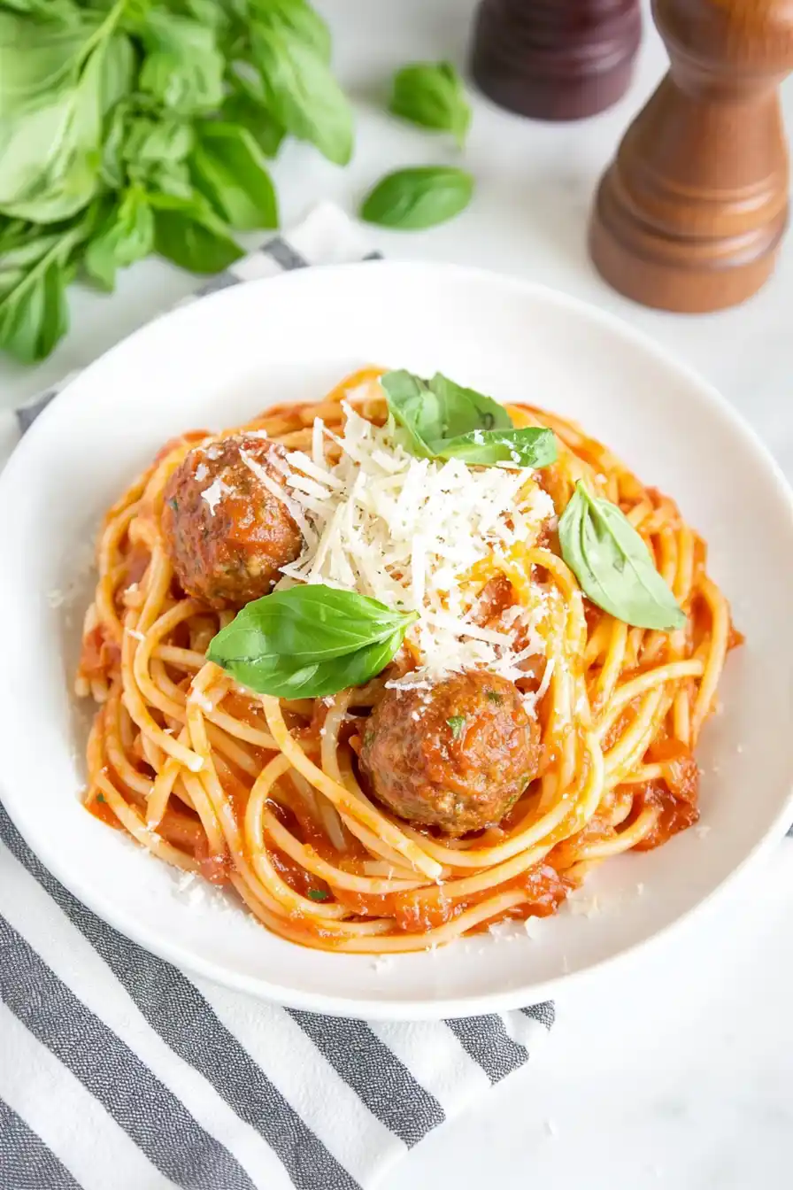Tasty Instant Pot Spaghetti and Meatballs