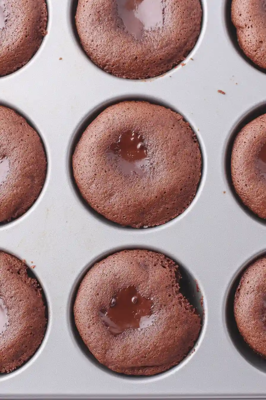 Chocolatey Molten Lava Cake in Muffin Tins