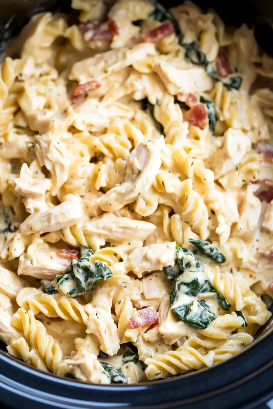 Best Crockpot Chicken Bacon Ranch Pasta