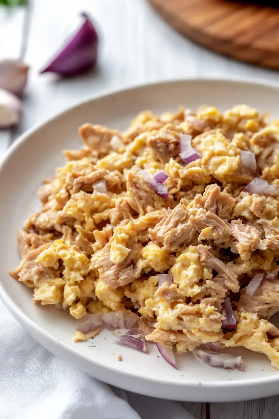Healthy Canned Tuna with Egg Dish