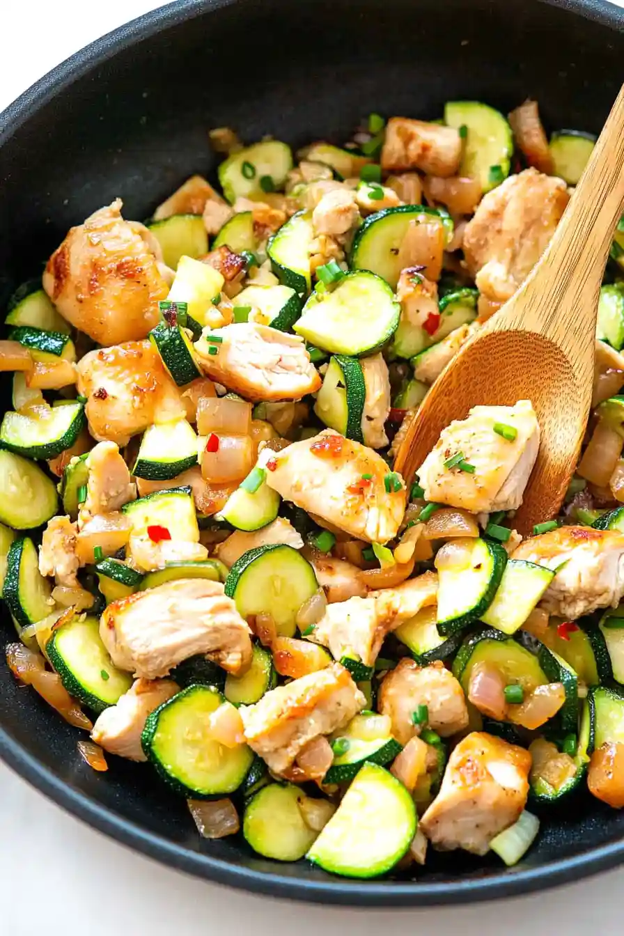 Simple Chicken Thigh Zucchini Stir Fry