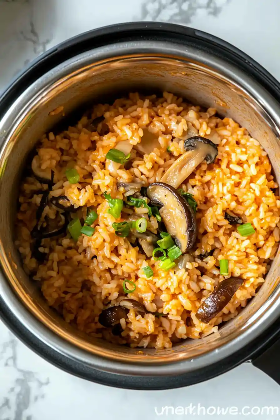 Flavorful Rice Cooker Mushroom Rice