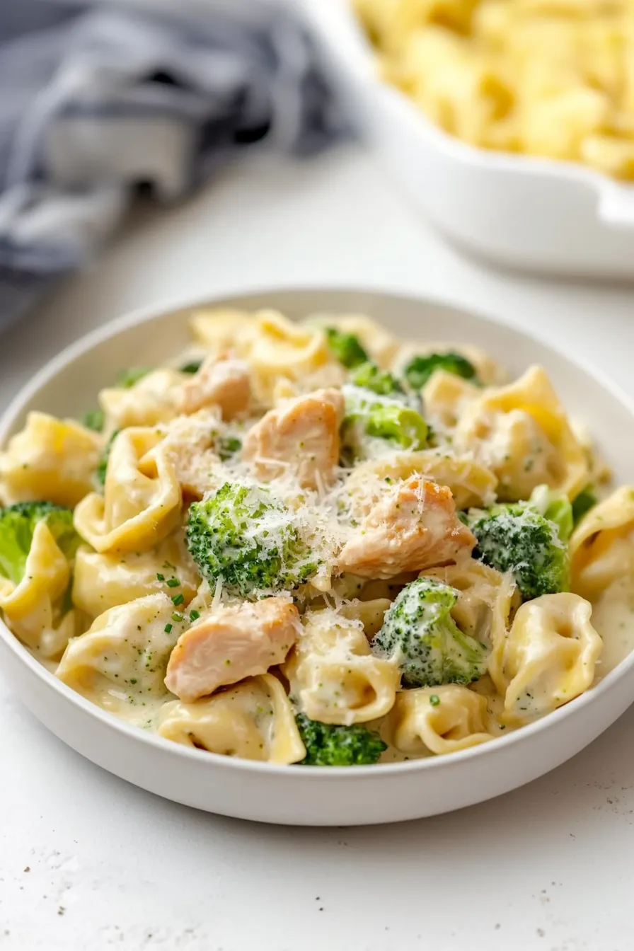 Juicy Chicken Broccoli Tortellini