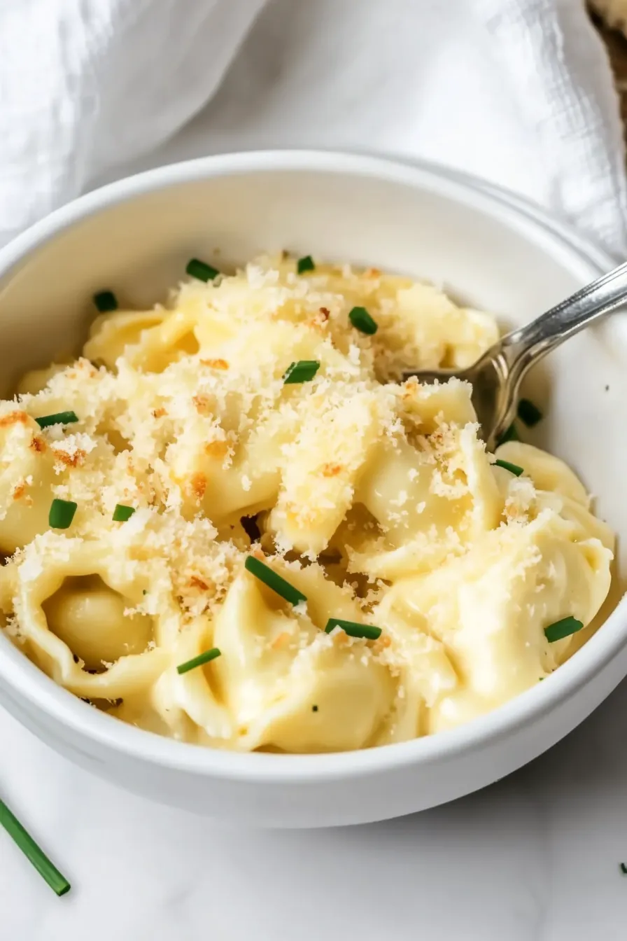 Juicy Tortellini Mac and Cheese