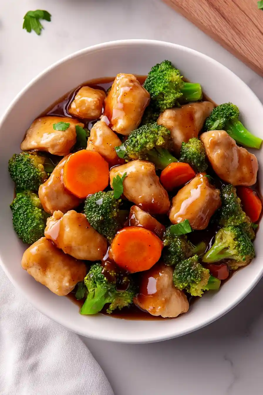 Juicy Honey Garlic Chicken with Broccoli