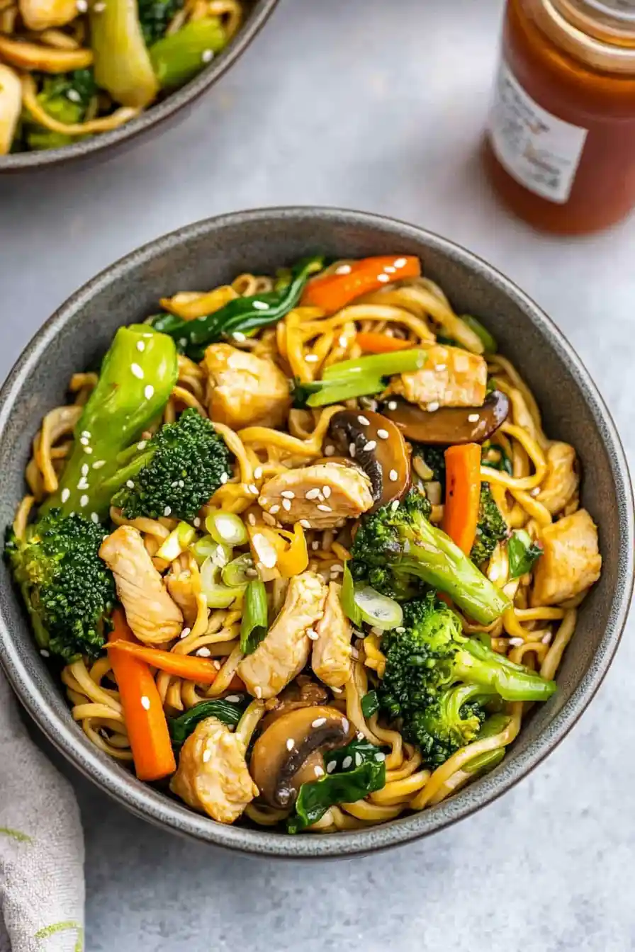 Delicious Instant Pot Chicken Yakisoba