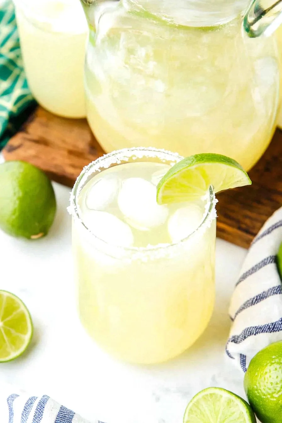 Easy Margarita for a Crowd