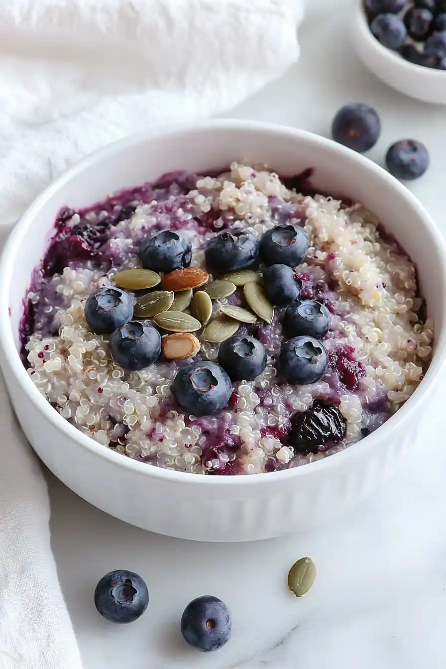 blueberry quinoa breakfast bake