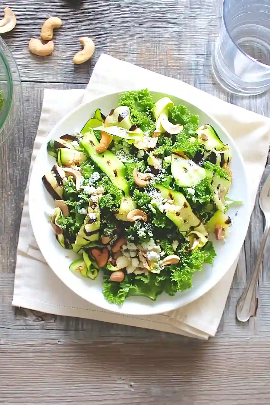 kale and zucchini salad