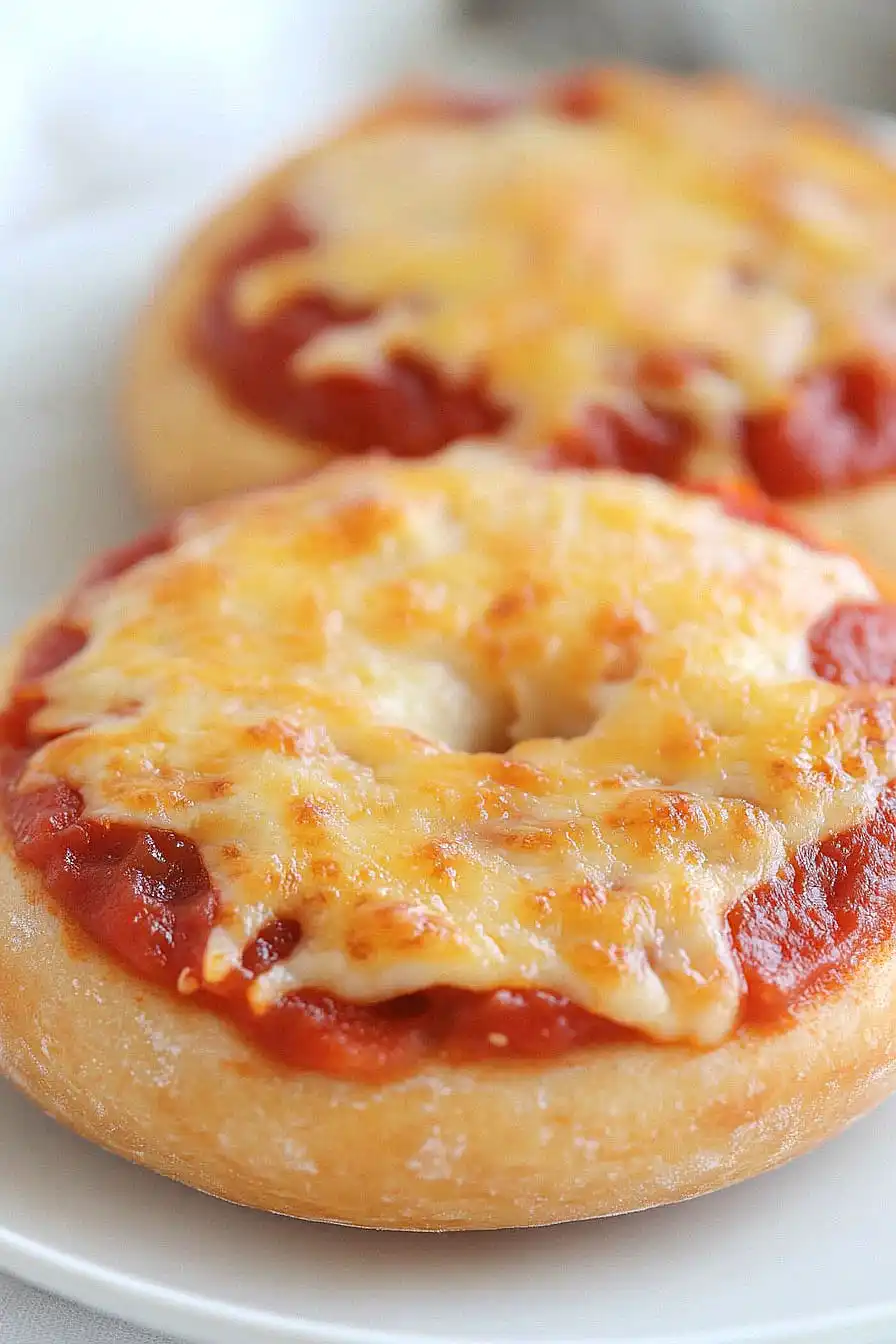 mini bagel pizza