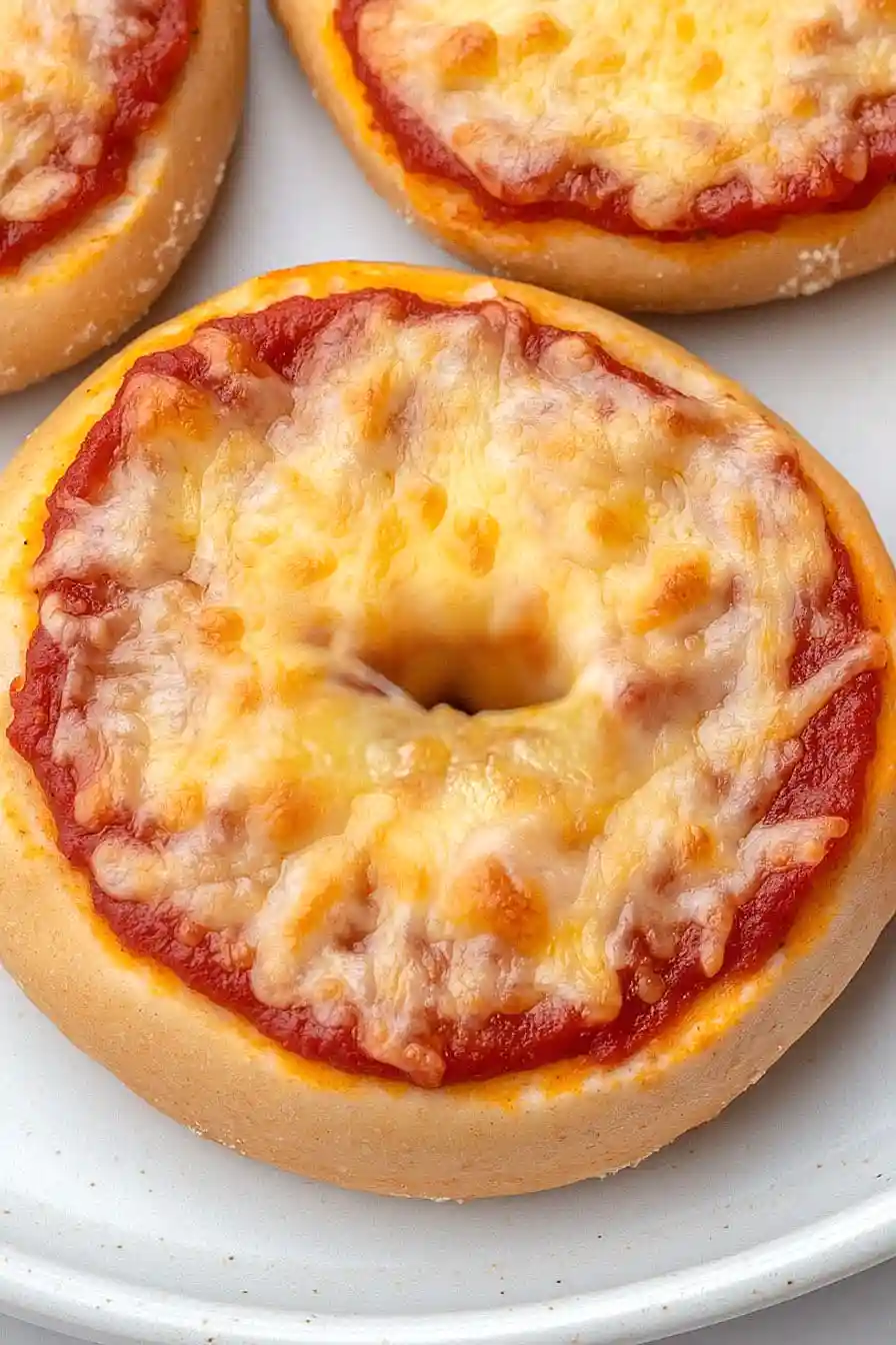mini bagel pizza