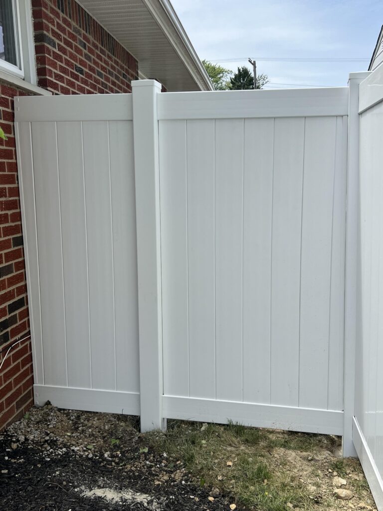 vinyl fence