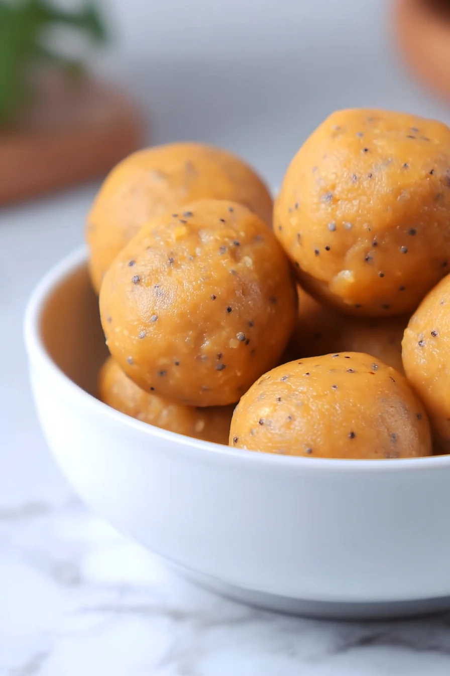 pumpkin vanilla protein balls