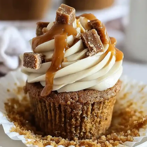 sticky toffee pudding cupcakes