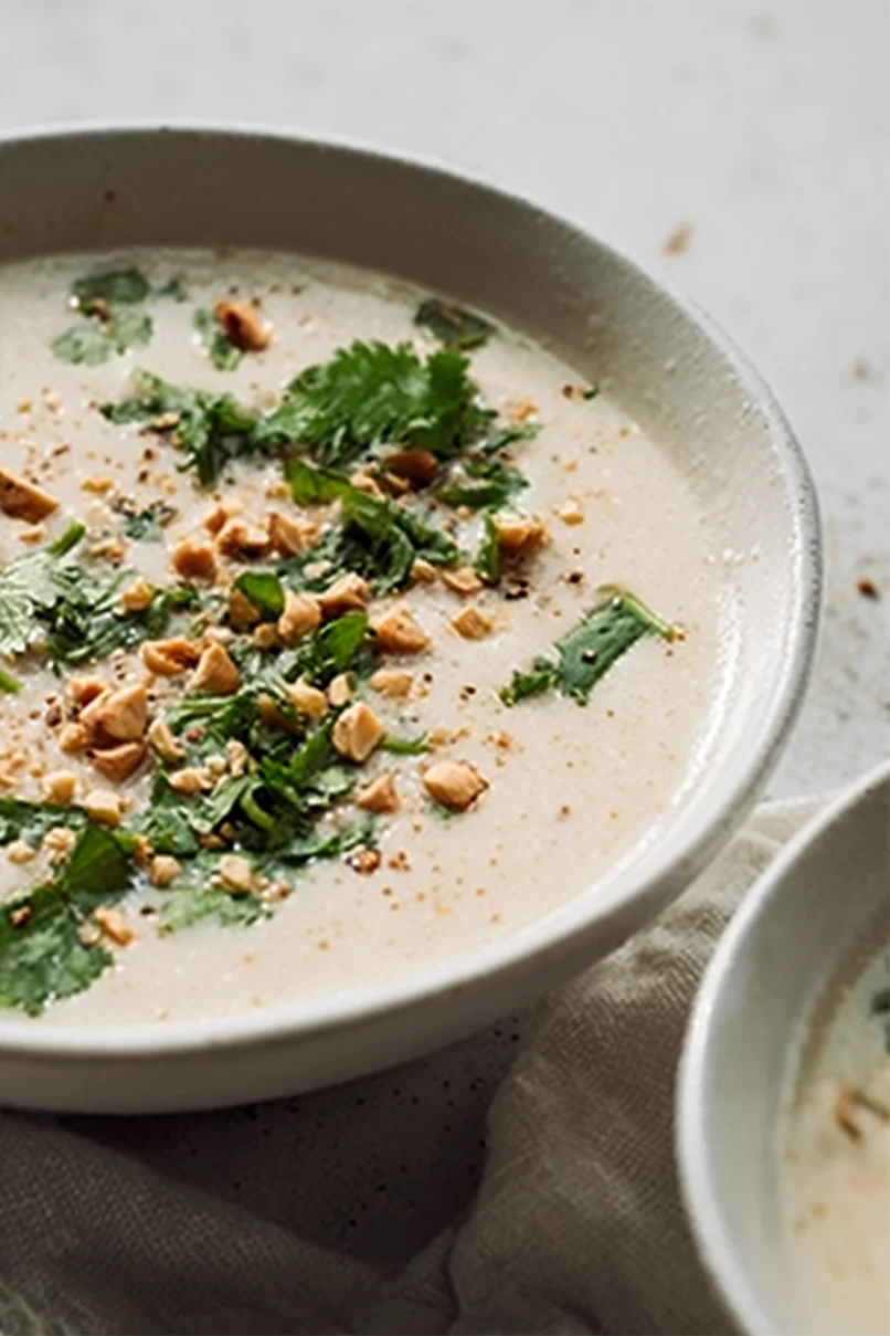 Tasty Thai Cauliflower Soup