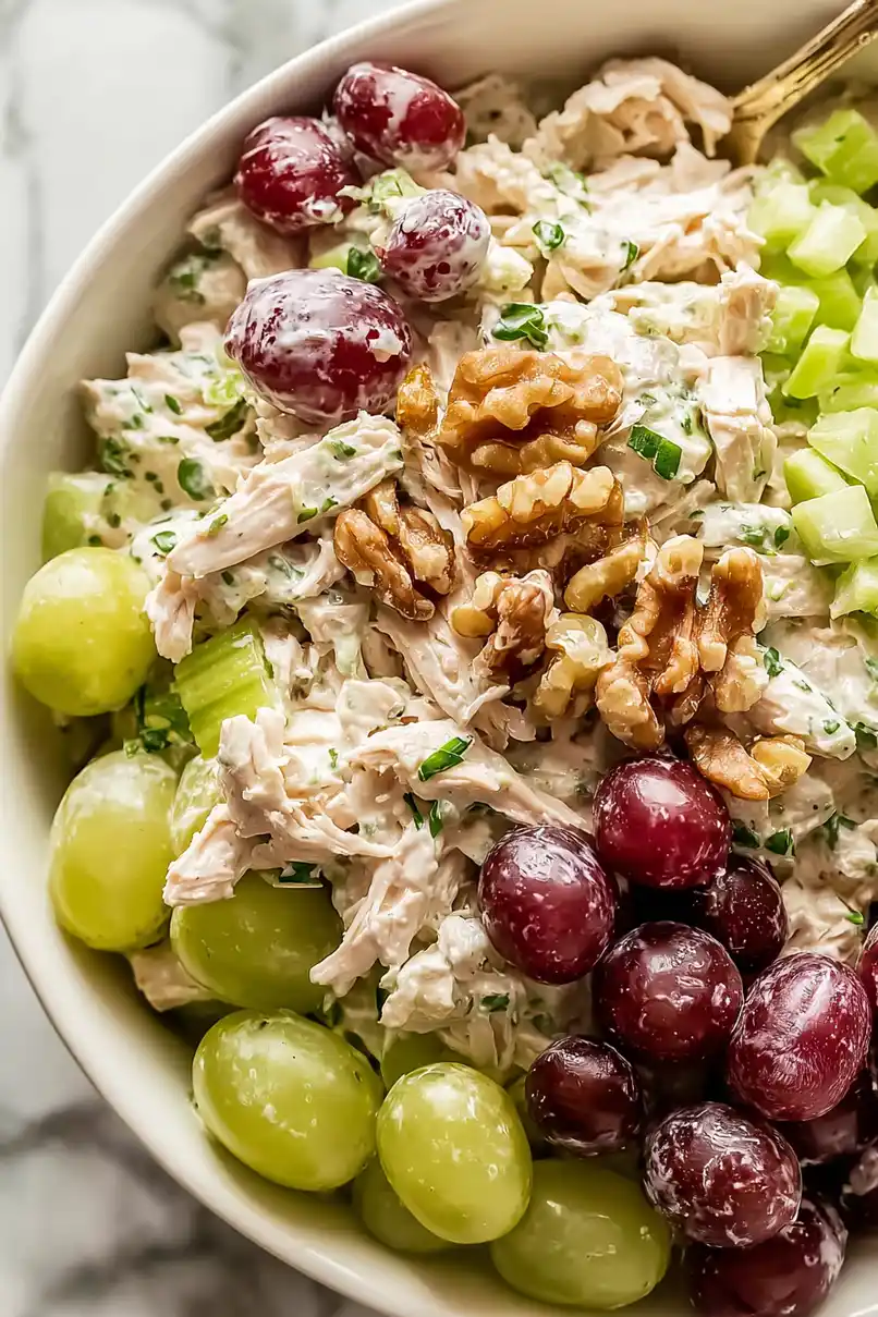 Simple Chicken Salad with Grapes