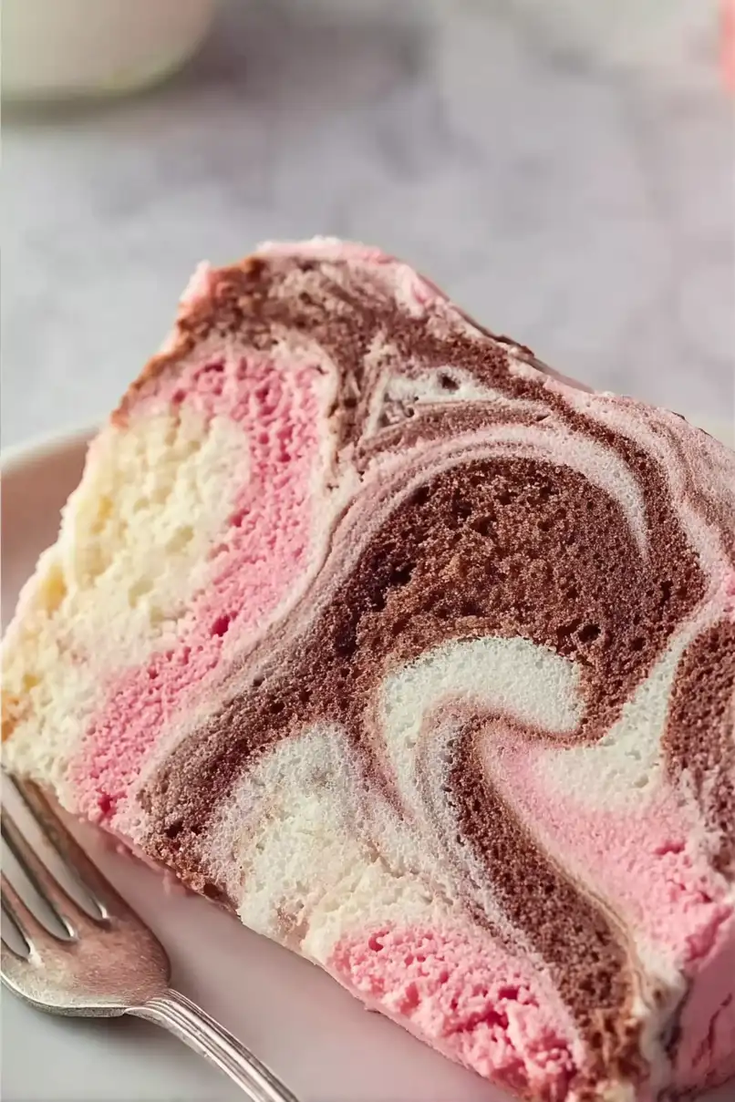 Perfect Vanilla-Chocolate-Strawberry Sheet Cake