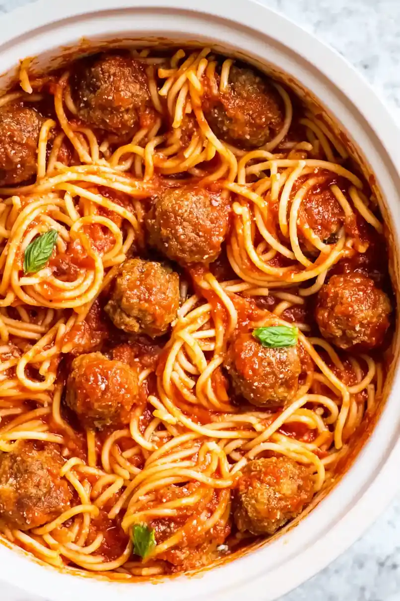 Quick Crockpot Spaghetti and Meatballs