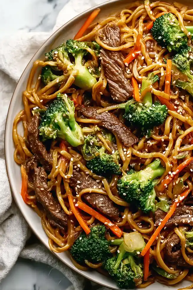 Simple Beef and Broccoli Lo Mein