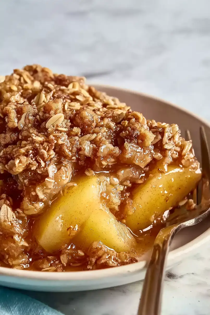Fluffy Instant Pot Apple Crisp