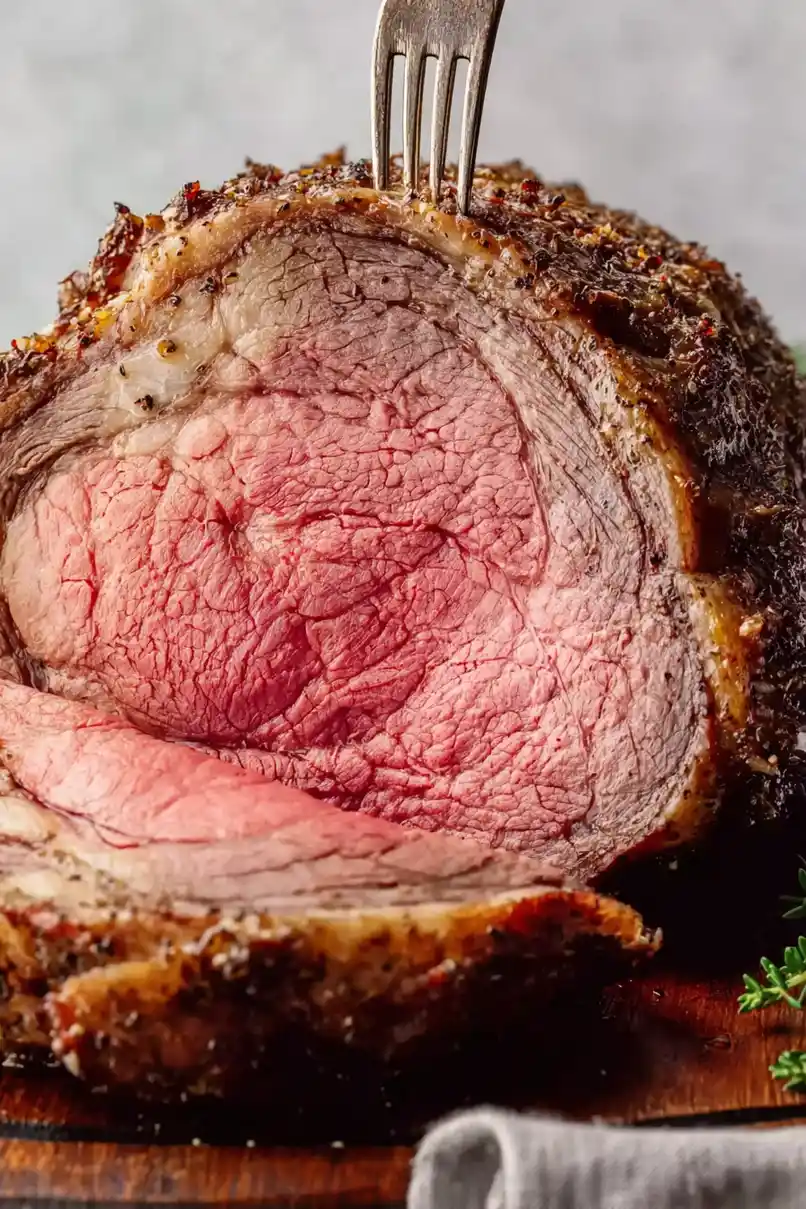 Perfectly Cooked Roast Beef in the Oven
