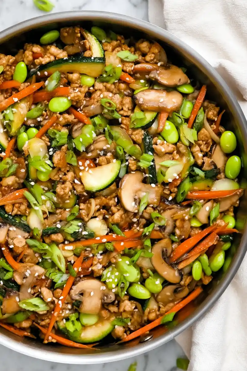 Low Calorie Ground Chicken and Veggie Stir Fry